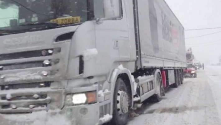 CNADNR: Transporatorii fără rovignetă să facă dovada înzăpezirii